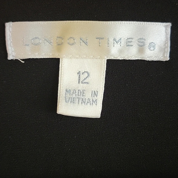 London Times Dress - Picture 3 of 4